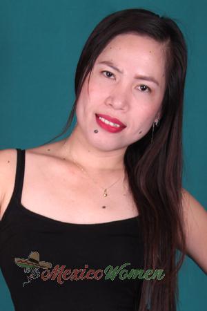 157731 - Rowena Age: 36 - Philippines