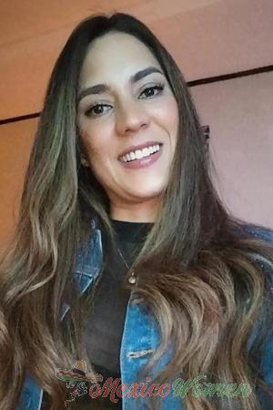 223221 - Maria Fernanda Age: 29 - Costa Rica