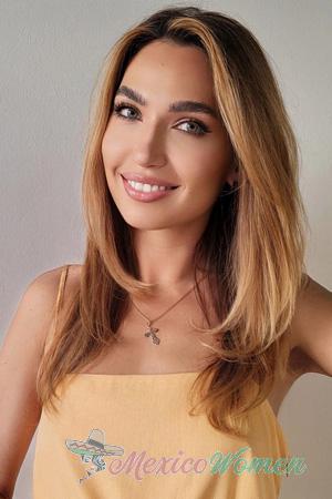 224026 - Elena Age: 37 - Ukraine