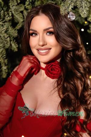 224204 - Yuliia Age: 23 - Ukraine