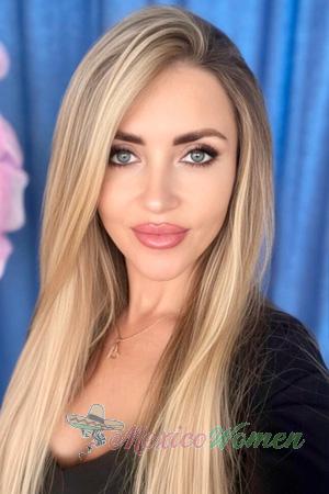 225271 - Valentina Age: 41 - Ukraine