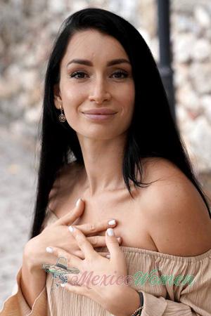 225400 - Elina Age: 30 - Ukraine