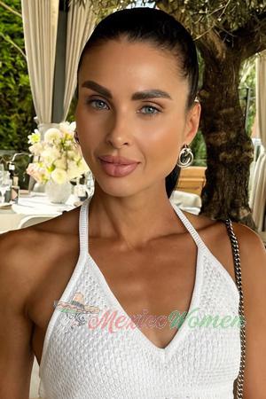 225404 - Nataliia Age: 45 - Ukraine