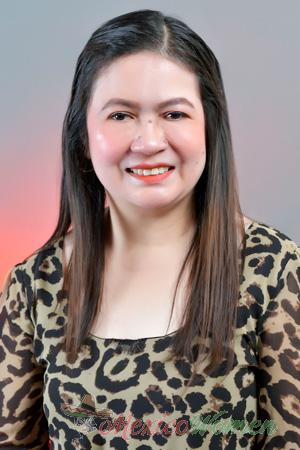 226049 - Sheila Age: 52 - Philippines