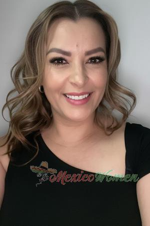 226171 - Diana Age: 45 - Colombia