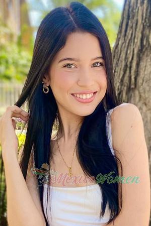 226255 - Paula Age: 26 - Colombia