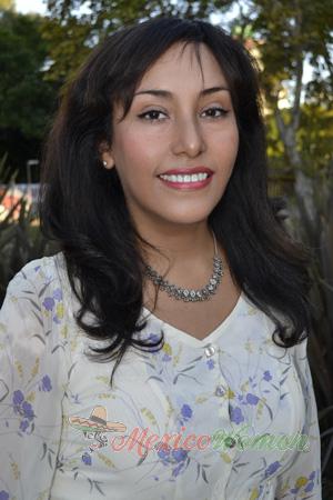 227118 - Julia Elena Age: 49 - Argentina