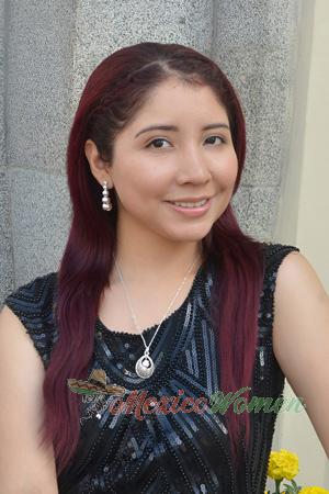 227290 - Leonela Age: 27 - Peru