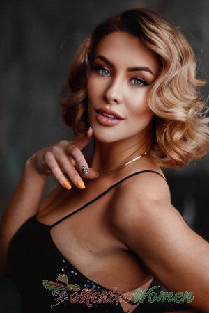 227349 - Kristina Age: 38 - Ukraine