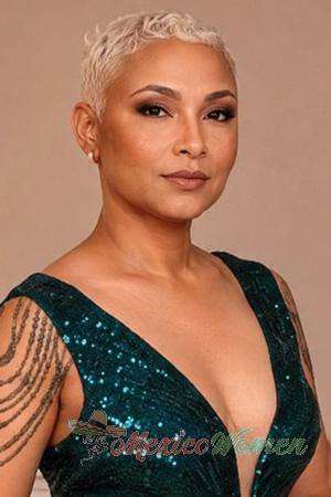 227590 - Beatriz Age: 39 - Colombia