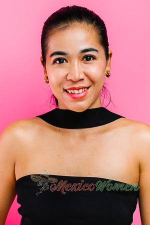 227625 - Chunrudee Age: 38 - Thailand