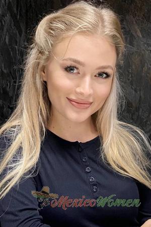 228426 - Yevheniia Age: 28 - Ukraine