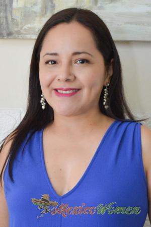 228800 - Diana Age: 43 - Peru