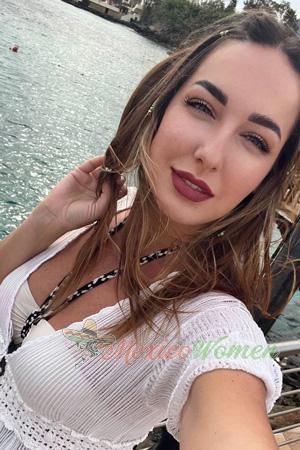 228862 - Kseniia Age: 37 - Ukraine