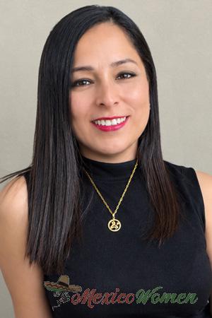 229173 - Melissa Age: 37 - Peru