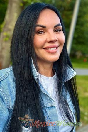 229462 - Alina Age: 43 - Ukraine